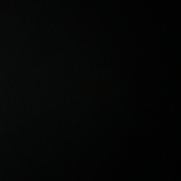 Meet your Posher, Jade - Picture 1 of 1